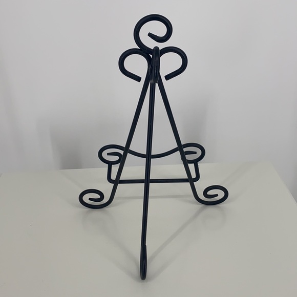 Studio Decor Black Iron Swirl Book/Photo/Art/Plate Easel Display - Picture 8 of 13